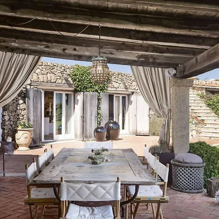 Elegant And Prestigious Waterfront - What'app - 0049-1521-4658-810 - For Reservations! Villa *