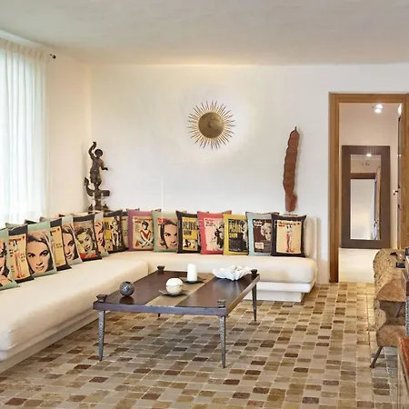Villa Elegant And Prestigious Waterfront - What'app - 0049-1521-4658-810 - For Reservations! Porto Rotondo