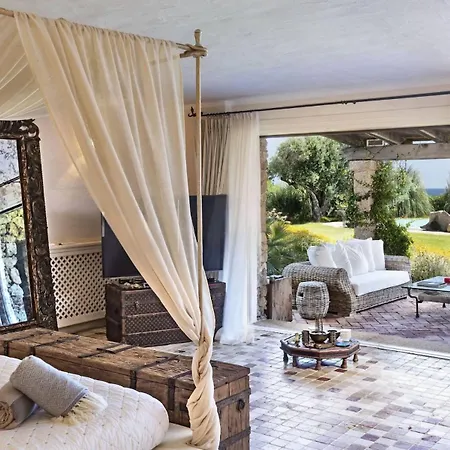 Villa Elegant And Prestigious Waterfront - What'app - 0049-1521-4658-810 - For Reservations!